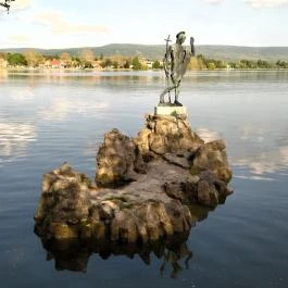 Keresztelő Szent János szobra Tata - Egyéb