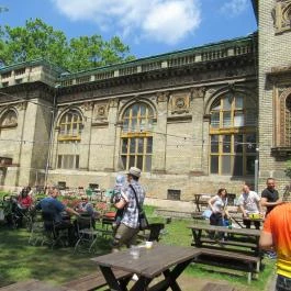 Kertem Budapest - Külső kép