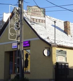 Keszi Panzió