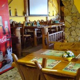 Két Angyal Csárda, Érd - Belső