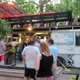 Két Rombusz Budapest - Egyéb