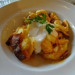 Két Szerecsen Kávéház & Bisztró Budapest - Étel/ital