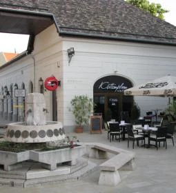 Kéttemplom Kávézó