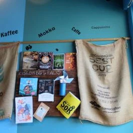 Kettőspont Kávézó Biatorbágy - Belső