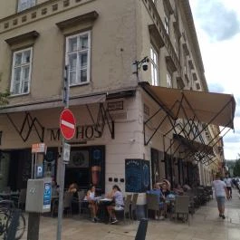 Mythos the Greek Budapest - Külső kép