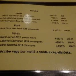 Kiadó Kocsma Budapest - Étlap/itallap