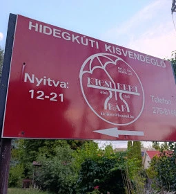 Kicsi Kert Bár