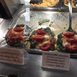 Kicsi Mama Konyhája Budapest - Étel/ital