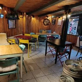 Kifli & Kocsma Budapest - Belső