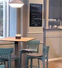 Kiflikék - kávézó és pékség