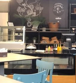 Kiflikék - kávézó és pékség