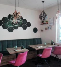 Kilenc Kert Streetfood & More