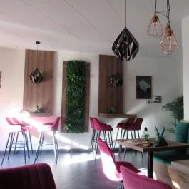 Kilenc Kert Streetfood & More Budapest - Belső