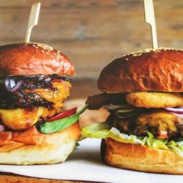 Kilenc Kert Streetfood & More Budapest - Étel/ital