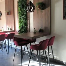 Kilenc Kert Streetfood & More Budapest - Belső