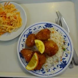 Kincsestál Kínai Gyorsétterem Budapest - Étel/ital