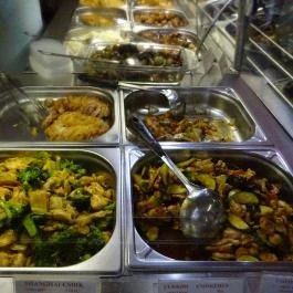 Kincsestál Kínai Gyorsétterem Budapest - Étel/ital