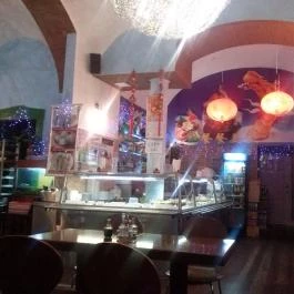 Kincsestál Kínai Gyorsétterem Budapest - Belső