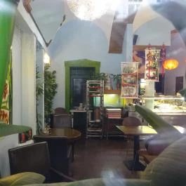 Kincsestál Kínai Gyorsétterem Budapest - Belső
