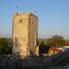 Kinizsi Vár Nagyvázsony - Egyéb