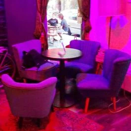 Kis Á Bár & Étterem Budapest - Belső