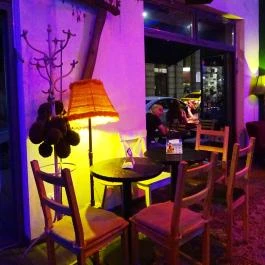 Kis Á Bár & Étterem Budapest - Belső