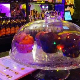 Kis Á Bár & Étterem Budapest - Étel/ital