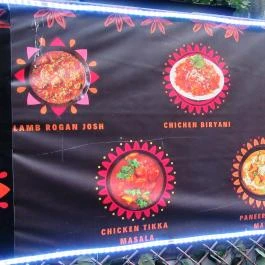 Kis Bangla, Budapest - Külső kép