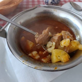 Kis Halas Ételbár Bicske - Étel/ital