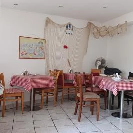 Kis Halas Ételbár Bicske - Belső