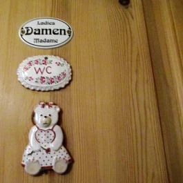 Kis Tirol Étterem Budapest - Egyéb