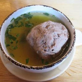 Kis Tirol Étterem Budapest - Egyéb