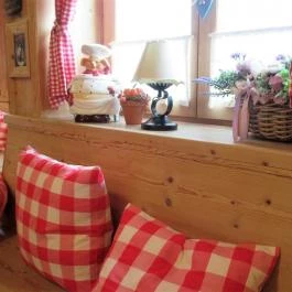 Kis Tirol Étterem Budapest - Egyéb