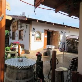 Kis Tirol Étterem Budapest - Egyéb