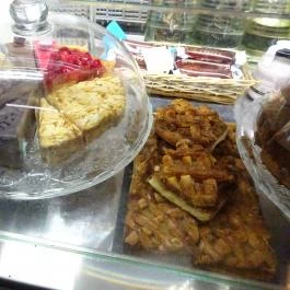 KisBécs Café & Ausztria Borai Budapest - Étel/ital