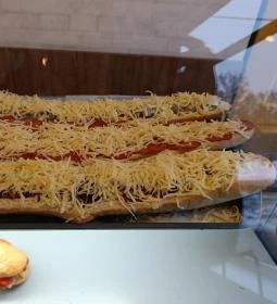 Kiscsibe Reggeliző & Étterem