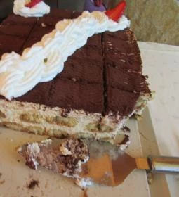 Kisduna Étterem & Panzió