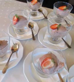 Kisduna Étterem & Panzió