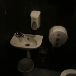 Kisesti Budapest - Mosdó