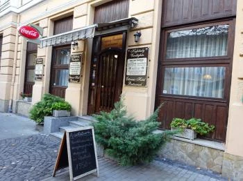 Kisfaludy Étterem Sümeg