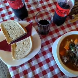 Kisföldes Étterem Tata - Étel/ital