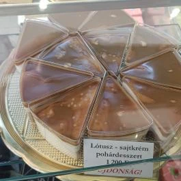 Kisgergely Cukrászda, Miskolc - Étel/ital