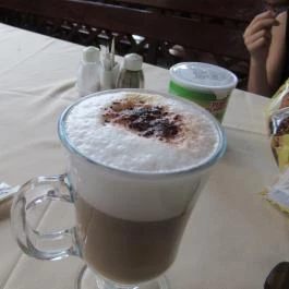 Kisinóc Sörkert & Étterem Kóspallag - Étel/ital