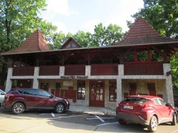 Kiskastély Étterem Füzesgyarmat