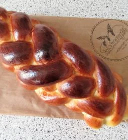 Kiskenyér Kézműves Pékség