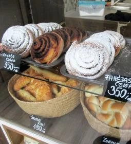 Kiskenyér Kézműves Pékség