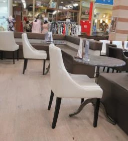 Kiskézműves Cukrászda