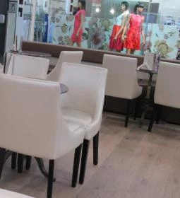 Kiskézműves Cukrászda