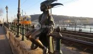 Kiskirálylány szobor Budapest - Egyéb