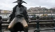 Kiskirálylány szobor Budapest - Egyéb